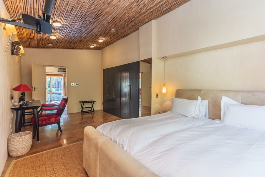 4 Bedroom Property for Sale in Fish Hoek Western Cape